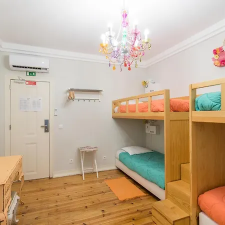 Lisboa Central Hostel *