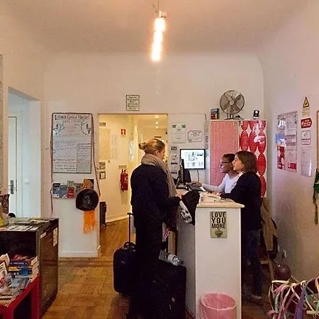 里斯本中央旅馆 旅馆 *