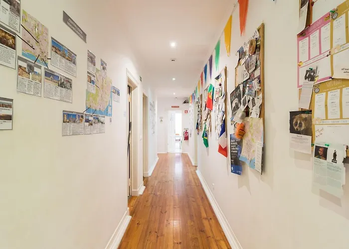 Ostello Lisboa Central Hostel *