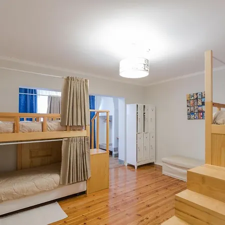 Lisboa Central Hostel *