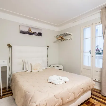Lisboa Central Hostel אכסניה