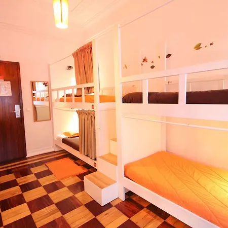 Lisboa Central Hostel ליסבון