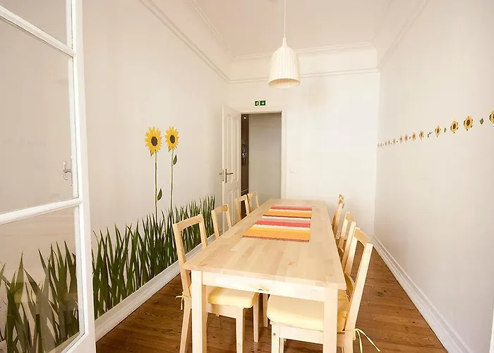 Lisboa Central Hostel Хостел *