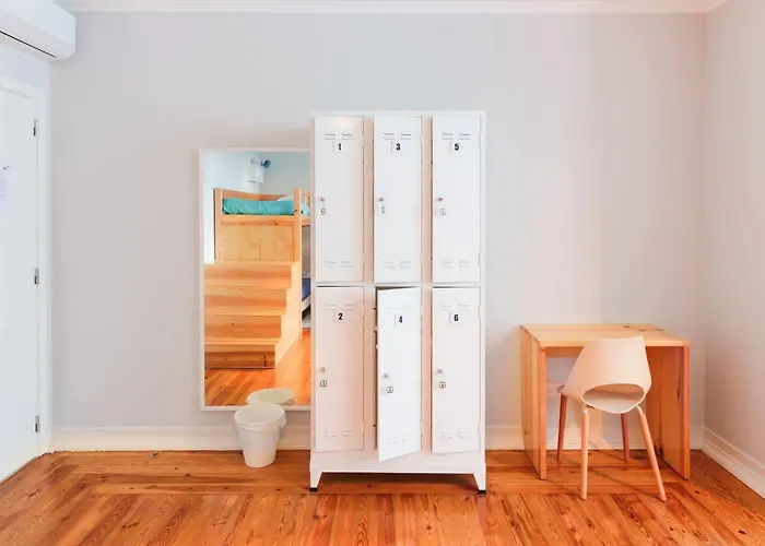 Lisboa Central Hostel Хостел Лиссабон