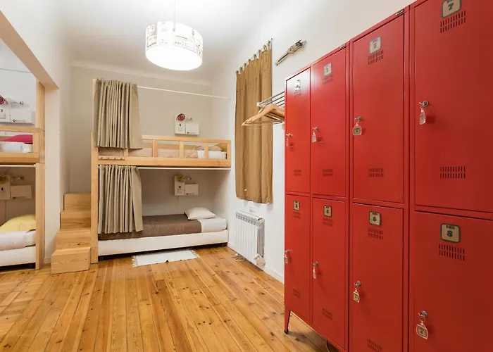 Хостел Lisboa Central Hostel Лиссабон